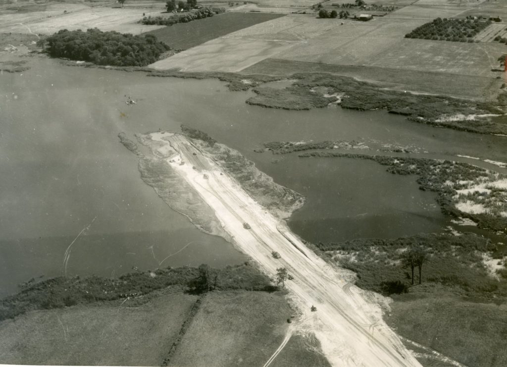 Construction of Lake Ontario State Parkway